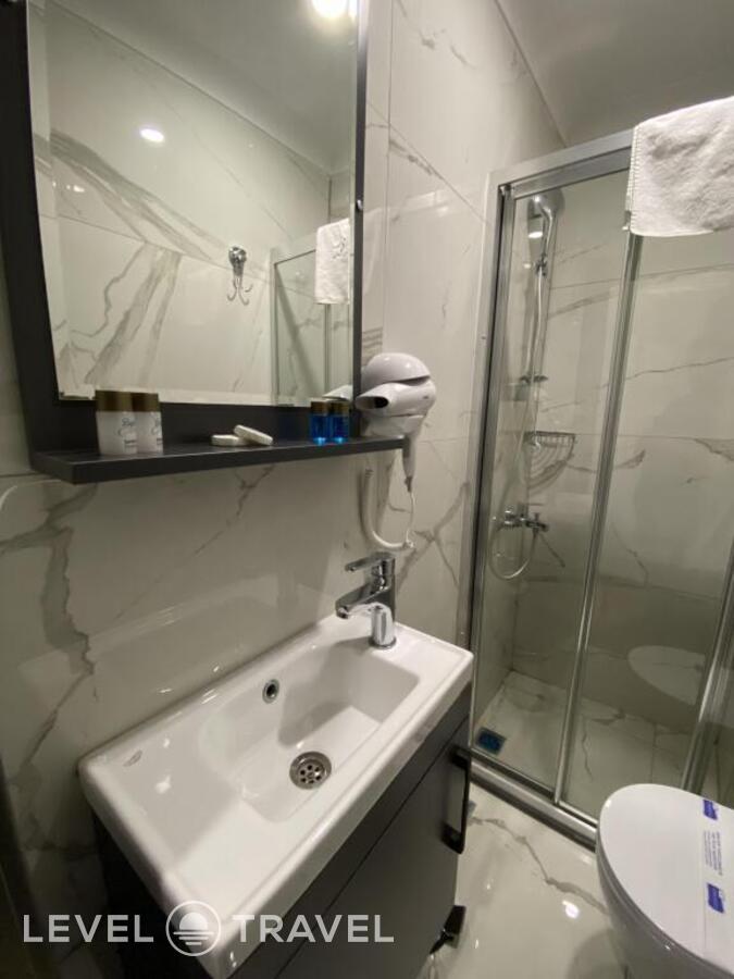 Двухместный номер Comfort с видом на море двуспальная кровать — фото 7