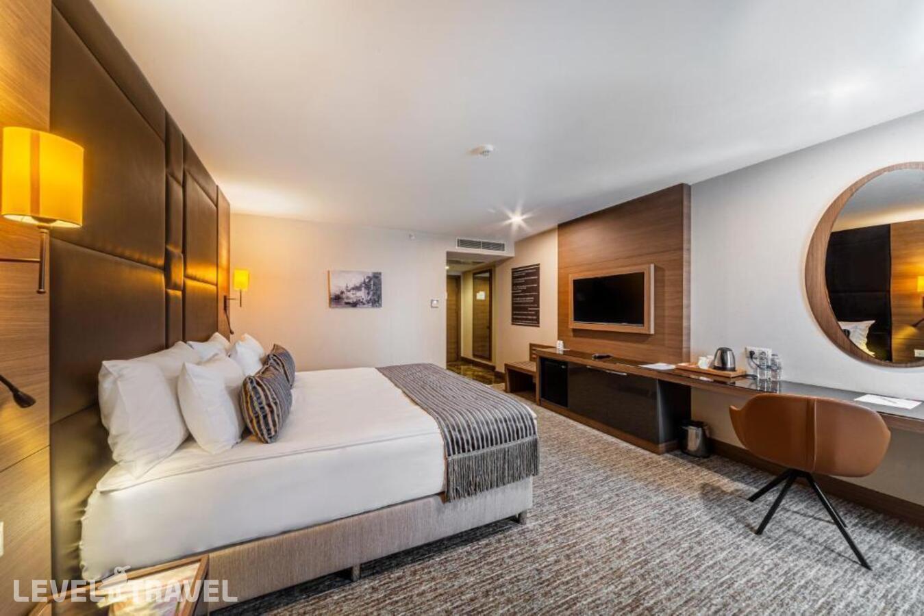 Двухместный номер Corner Deluxe двуспальная кровать — фото 5