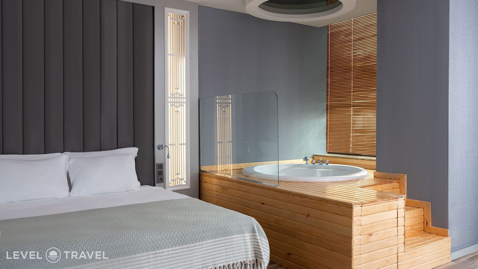 фотографии номера Полулюкс с балконом с видом на море отеля Siam Elegance Hotels & Spa в Турция(Богазкент) - фото №2