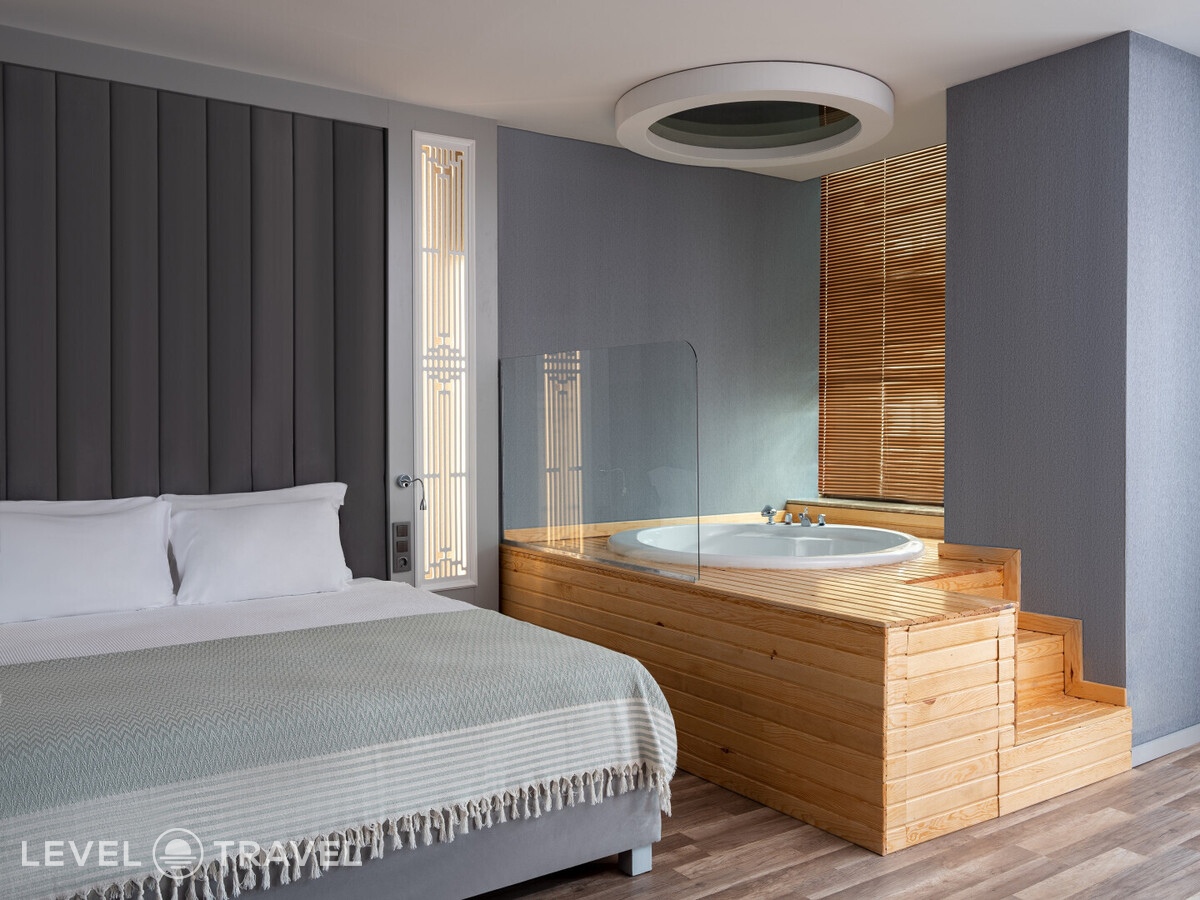 фотографии номера Полулюкс с джакузи отеля Siam Elegance Hotels & Spa в Турция(Богазкент) - фото №2
