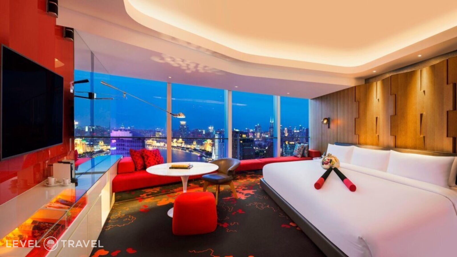 фотографии номера Двухместный номер Mega двуспальная кровать отеля W Shanghai - The Bund в Китай(Шанхай) - фото №2