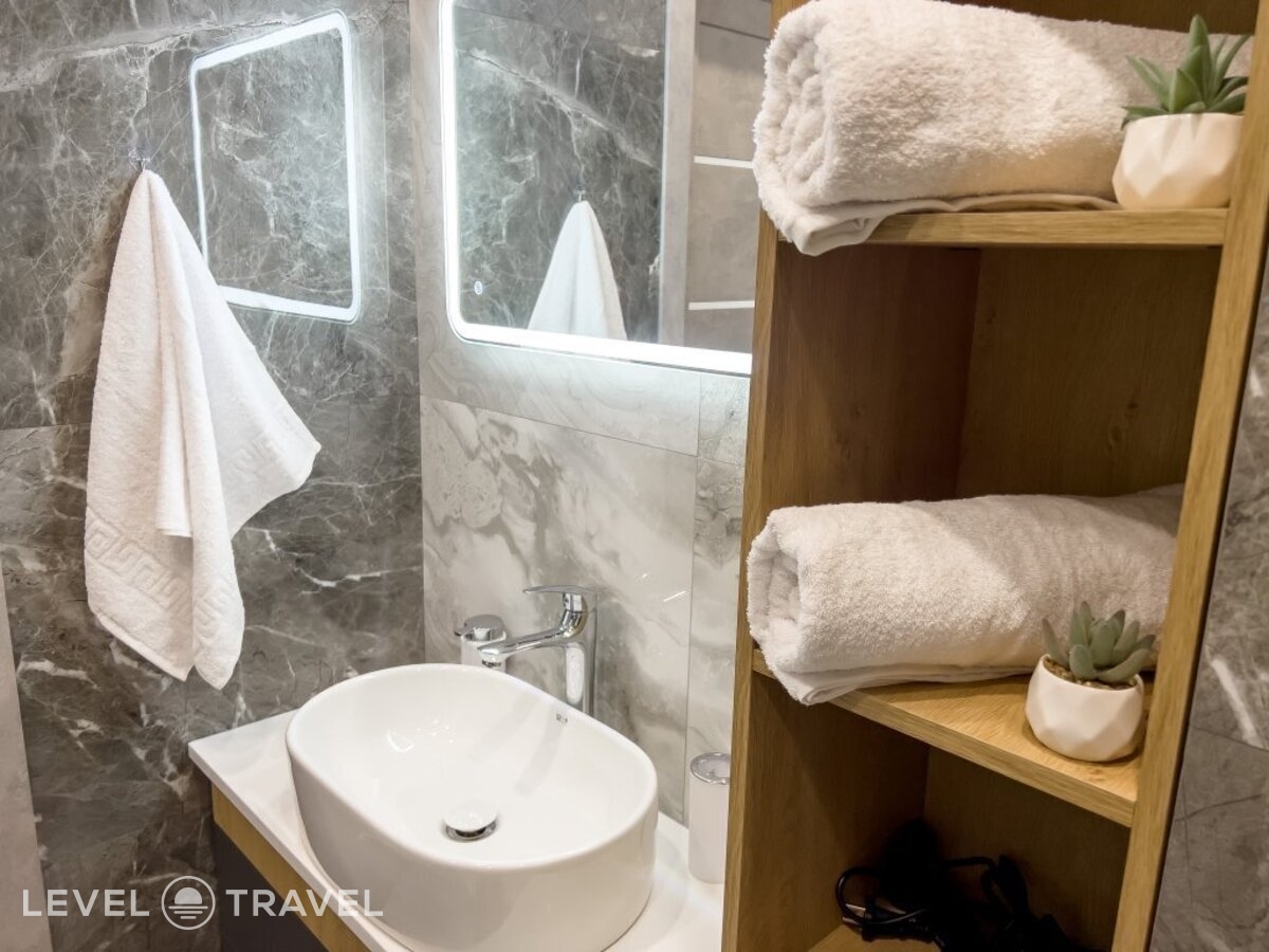 Двухместные апартаменты Premium с красивым видом из окна двуспальная кровать — фото 10
