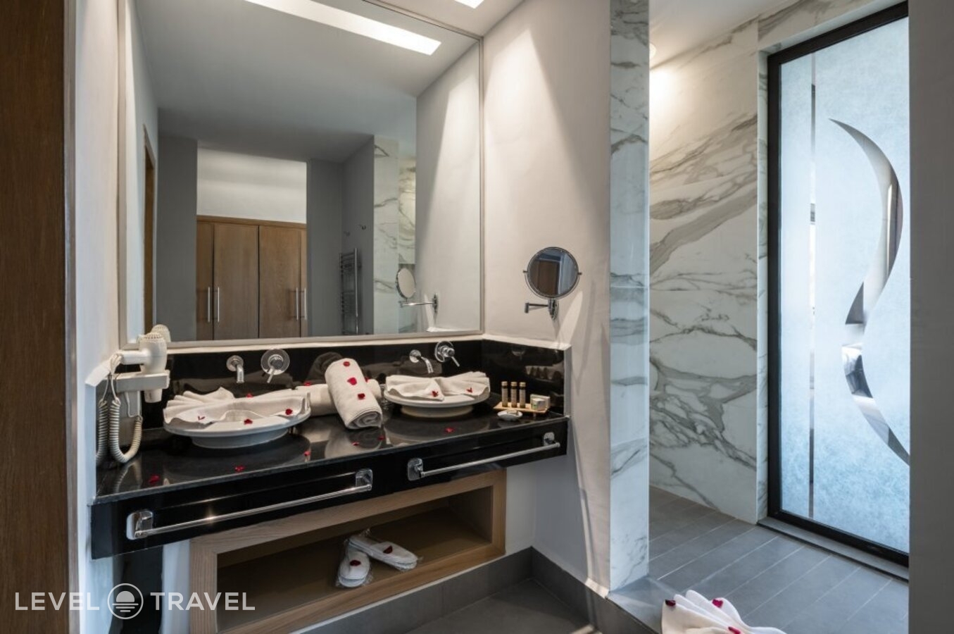 фотографии номера Двухместный номер Prestige двуспальная кровать отеля Sirayane Boutique Hotel And Spa в Марокко(Марракеш) - фото №3