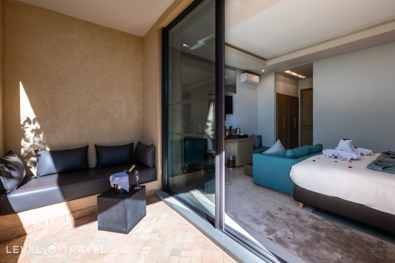 фотографии номера Двухместный номер Privilege двуспальная кровать отеля Sirayane Boutique Hotel And Spa в Марокко(Марракеш) - фото №7