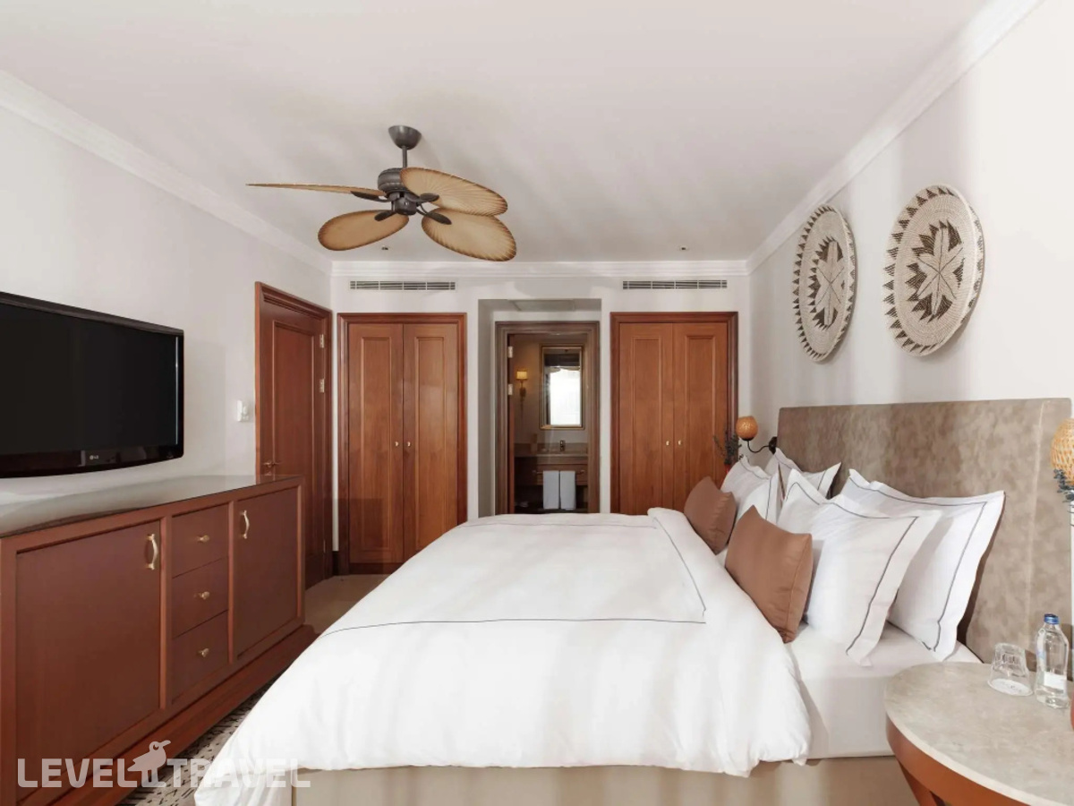 фотографии номера Люкс с видом на сад отеля Rixos Premium Bodrum в Турция(Торба) - фото №1