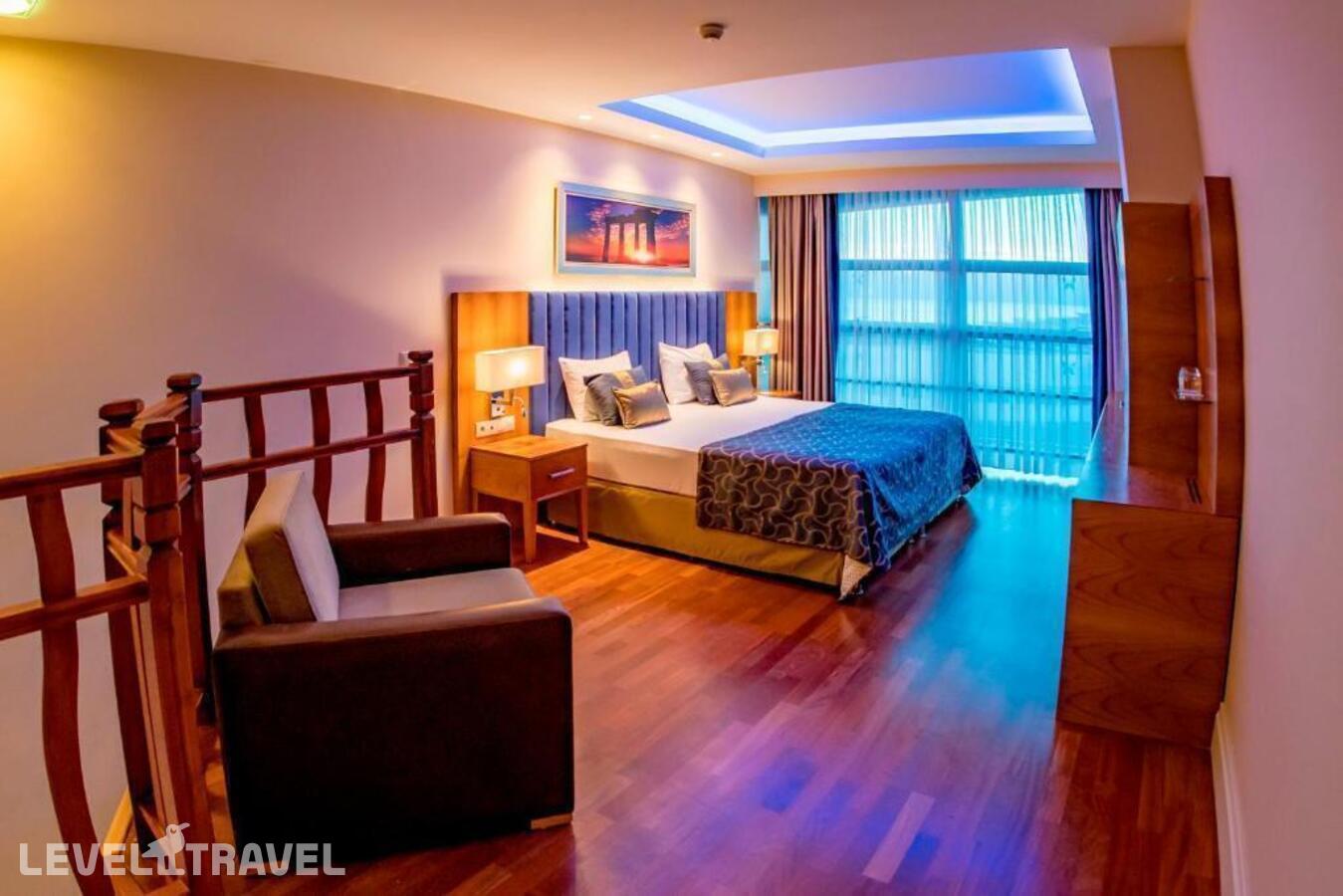 фотографии номера Двухуровневый номер отеля Liberty Hotels Lara Beach (Ex. Hotel Lara Beach) в Турция(Лара) - фото №20