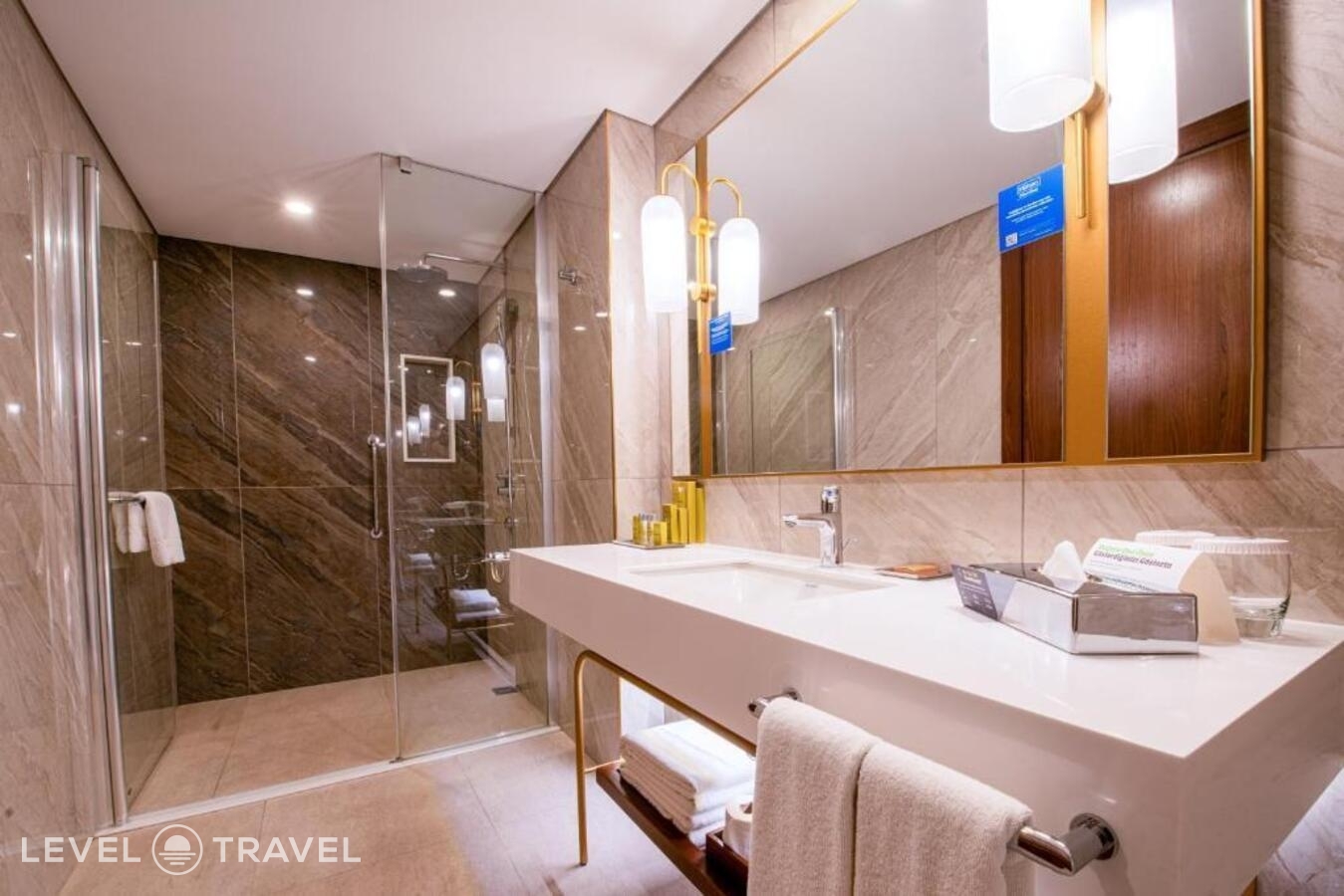 фотографии номера Делюкс (две односпальные кровати) отеля Doubletree By Hilton Antalya City Centre в Турция(Анталья) - фото №23