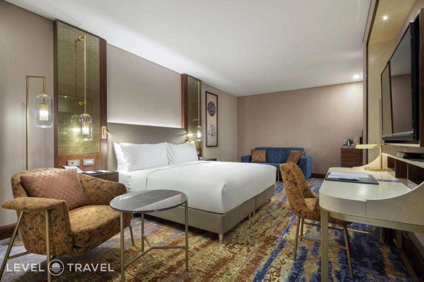 фотографии номера Делюкс King отеля Doubletree By Hilton Antalya City Centre в Турция(Анталья) - фото №3