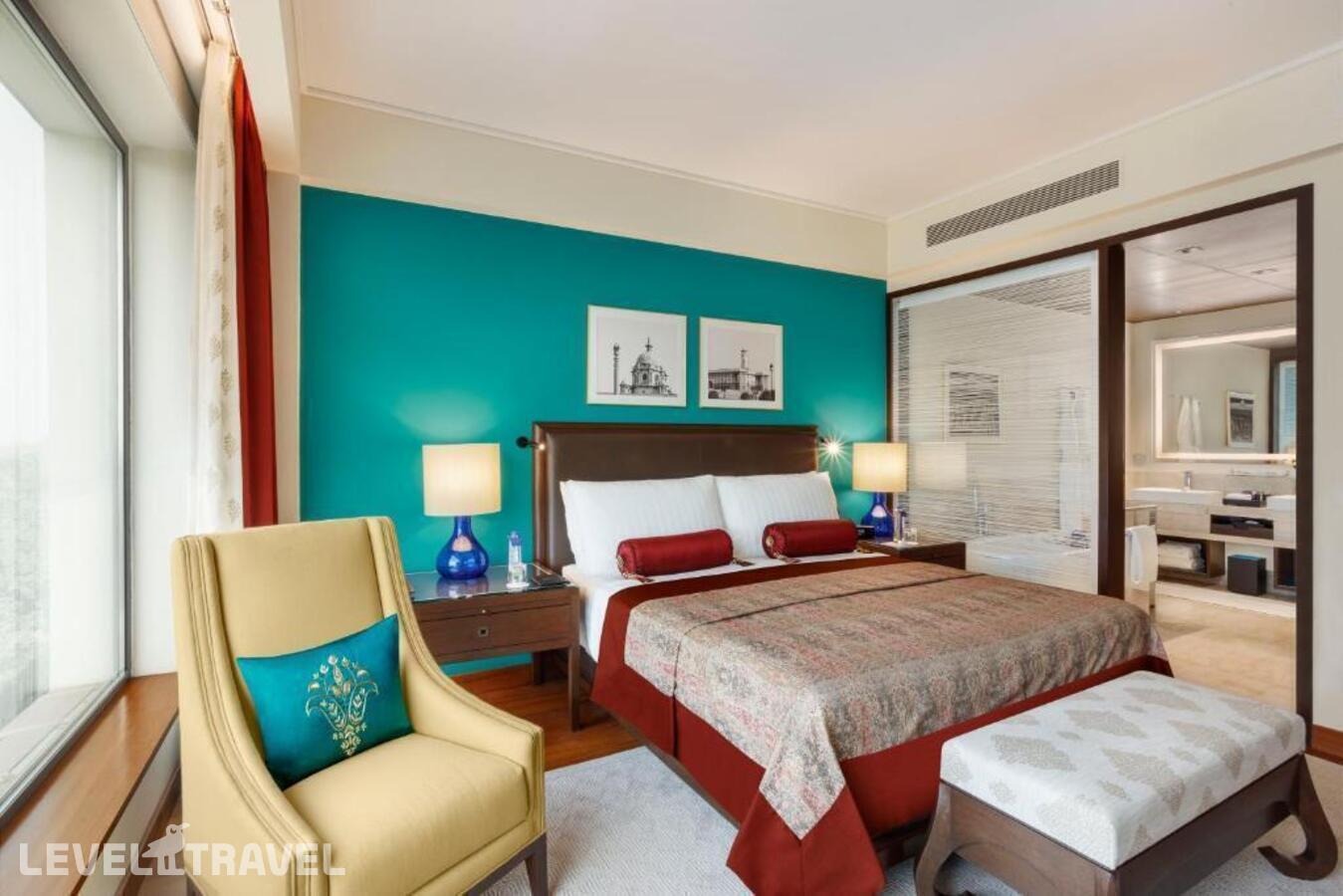 фотографии номера Двухместный люкс Oberoi двуспальная кровать отеля The Oberoi, New Delhi в Индия(Нью-Дели) - фото №2
