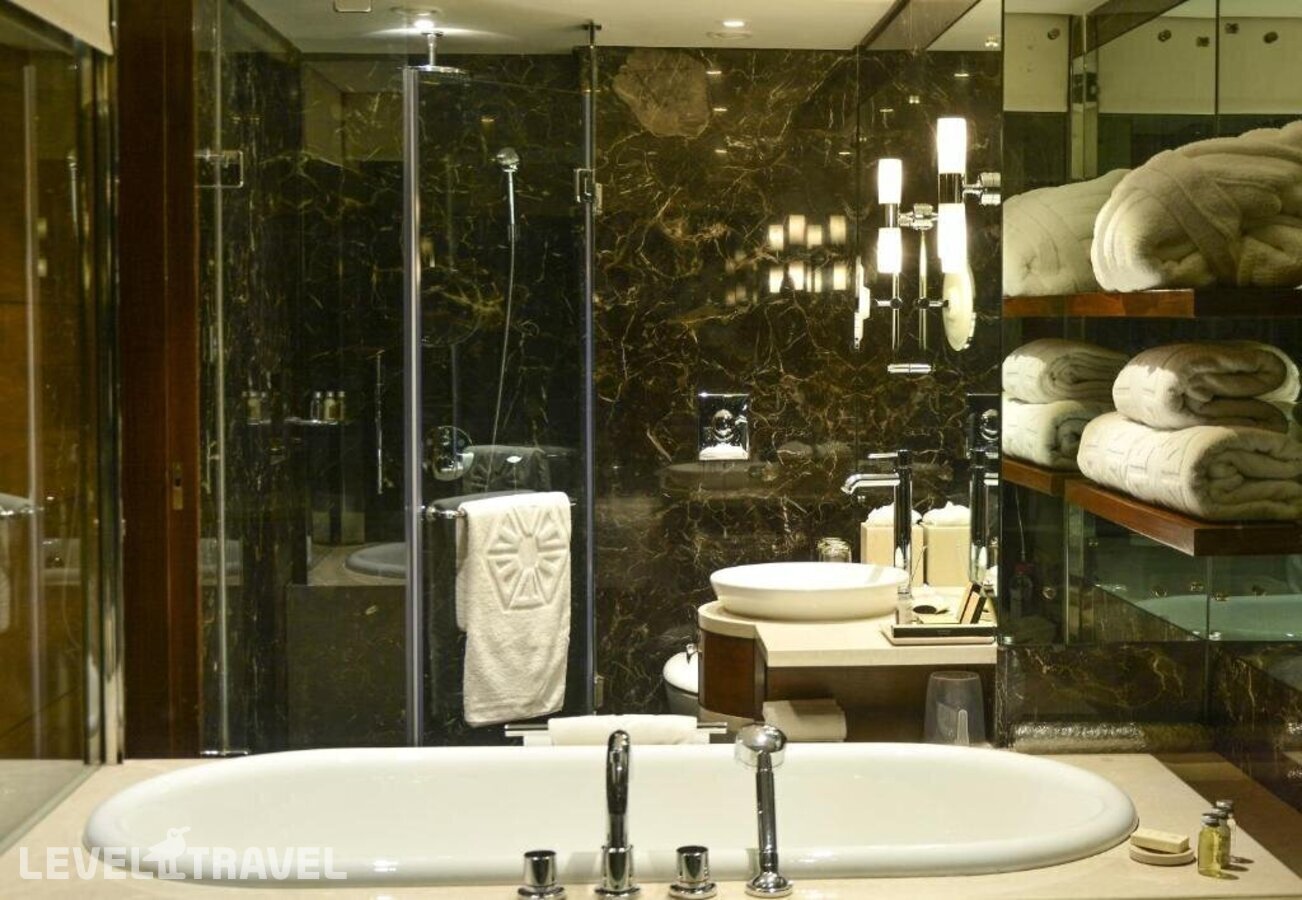 Двухместный Taj Club номер Premium двуспальная кровать — фото 4
