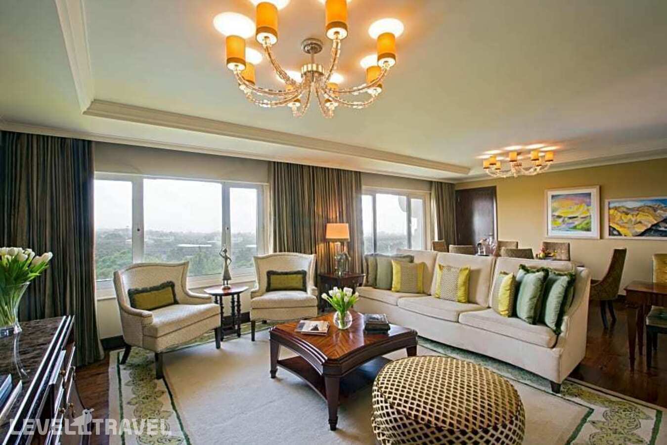 Двухместный люкс Luxury с видом на бассейн двуспальная кровать — фото 4