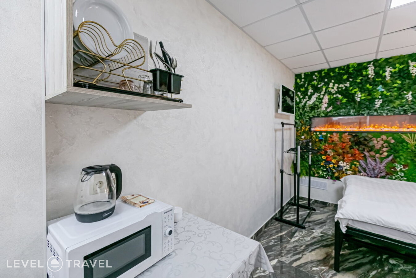 фотографии номера Четырёхместный полулюкс Comfort отеля Лидер в Россия(Кисловодск) - фото №17