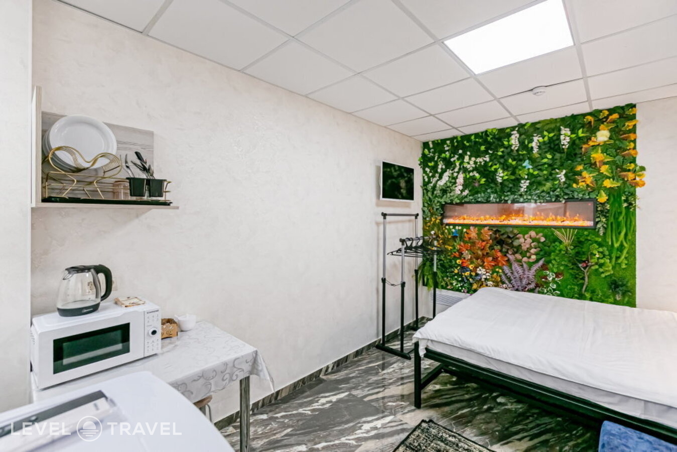 фотографии номера Четырёхместный полулюкс Comfort отеля Лидер в Россия(Кисловодск) - фото №5