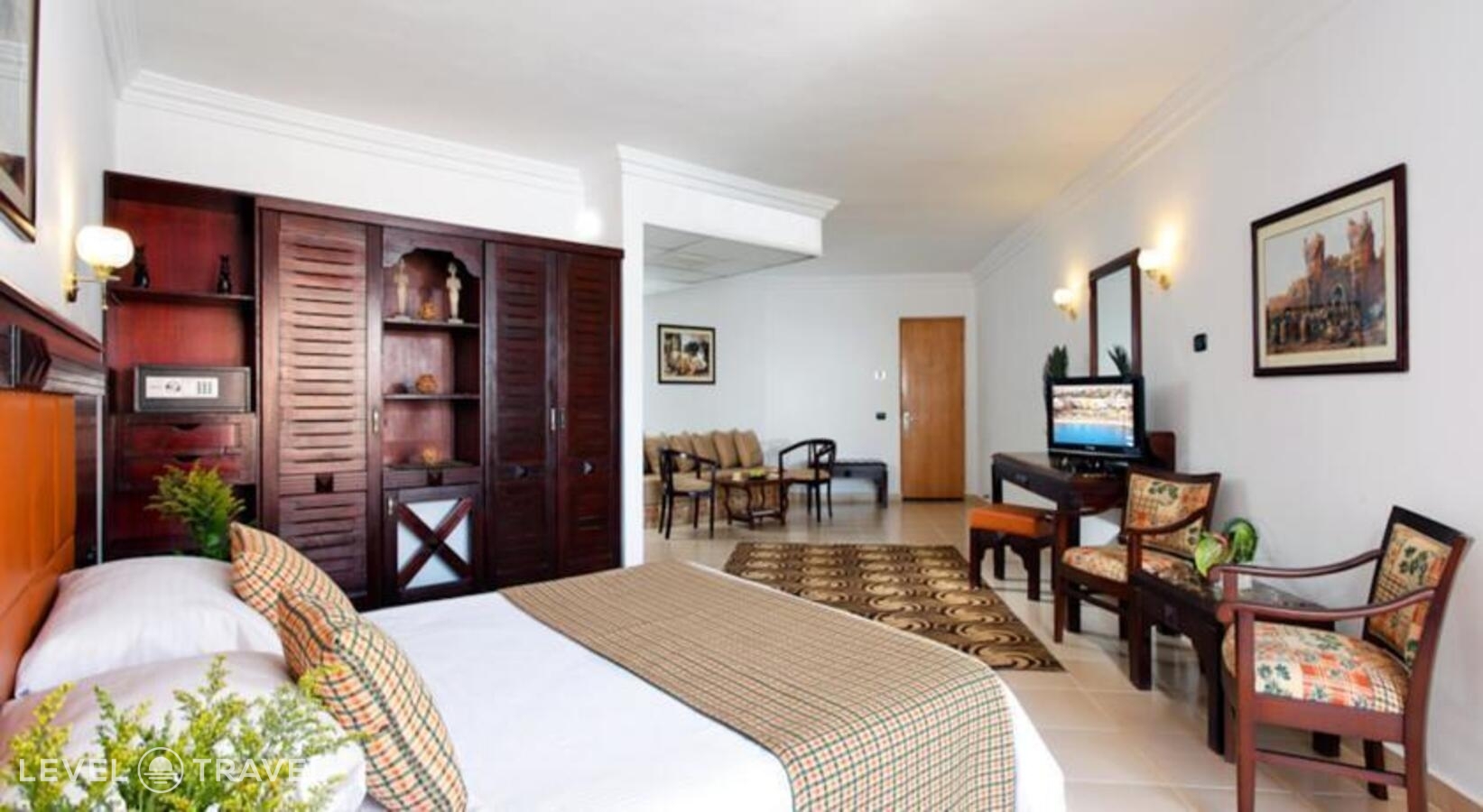 фотографии номера Семейный с видом на море отеля Beach Albatros Resort Hurghada в Египет(Хургада (город)) - фото №3