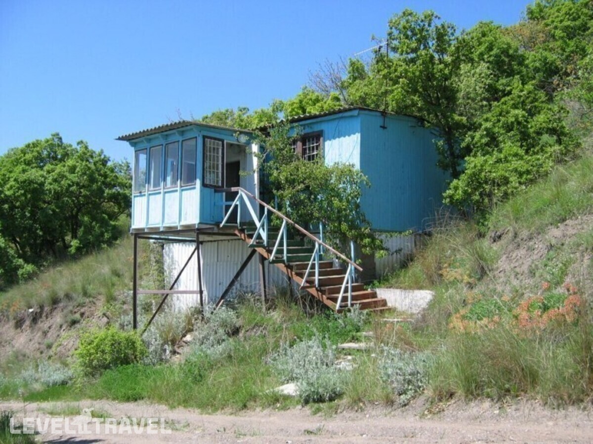 фотографии номера Экономичный (корпус 9) отеля Пансионат Алые Паруса в Россия(Малореченское) - фото №1
