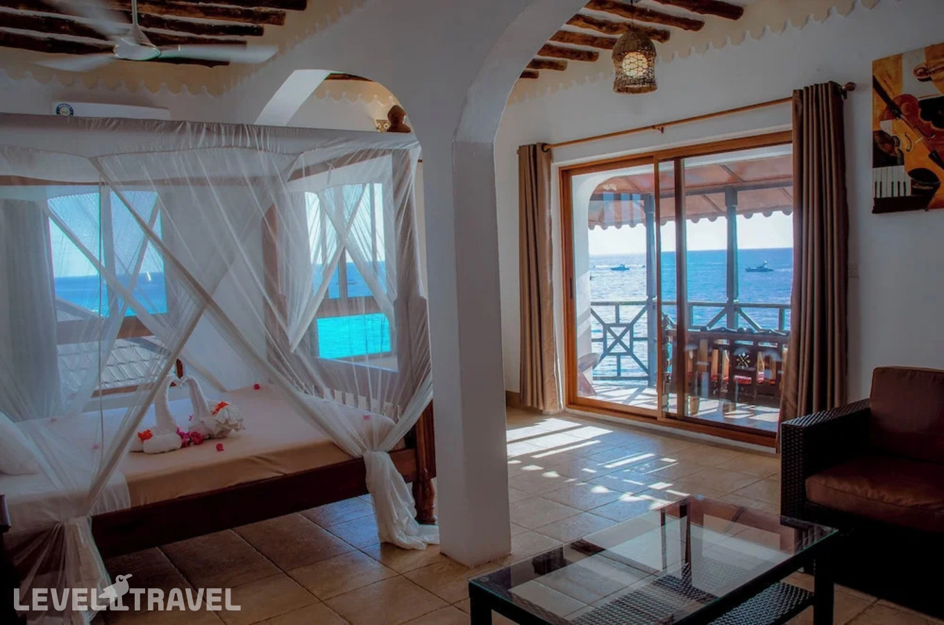 фотографии номера Люкс с видом на море отеля Langi Langi Beach Bungalows в Танзания(Нунгви Бич) - фото №48