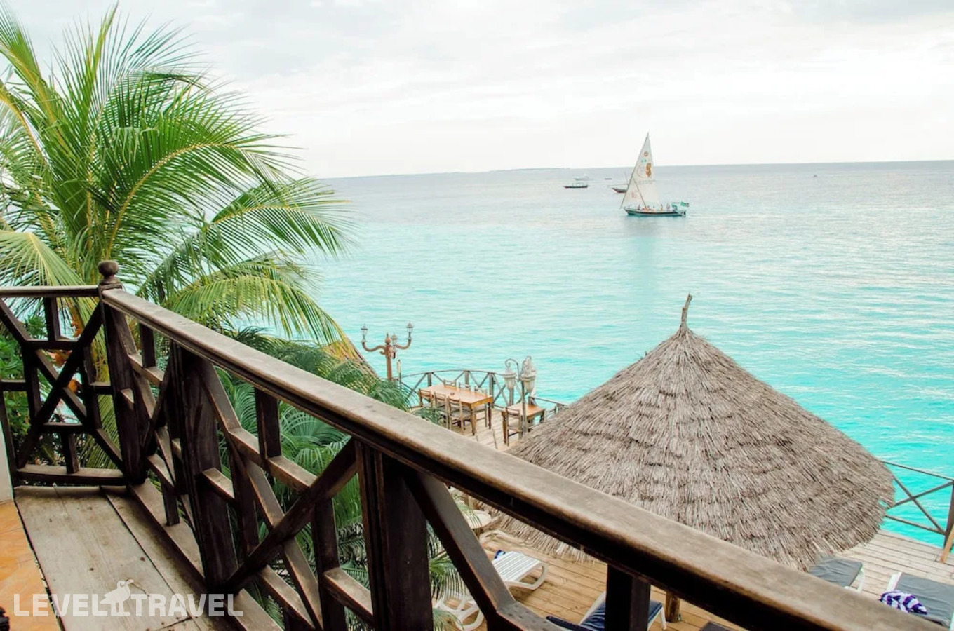 фотографии номера Люкс с видом на море отеля Langi Langi Beach Bungalows в Танзания(Нунгви Бич) - фото №51
