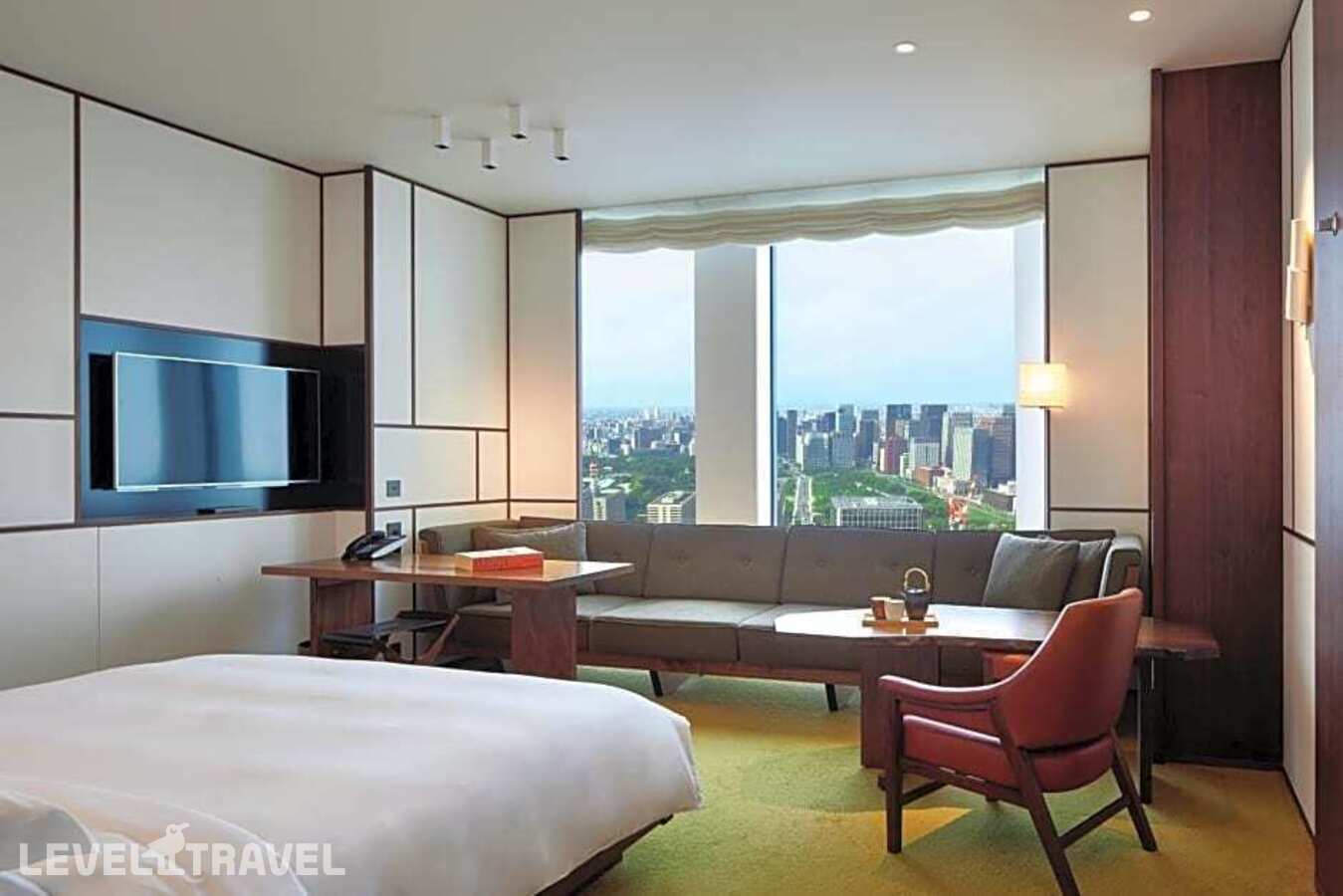 фотографии номера Двухместный номер with tower view двуспальная кровать отеля Andaz Tokyo Toranomon Hills - A Concept By Hyatt в Япония(Токио) - фото №1