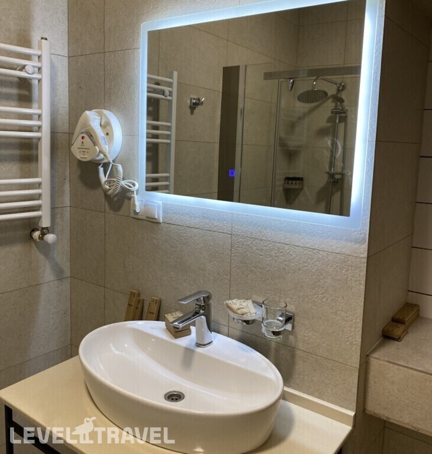 фотографии номера Пятиместный семейный номер Deluxe с красивым видом из окна отеля Отель Banovani в Грузия(Тбилиси) - фото №19