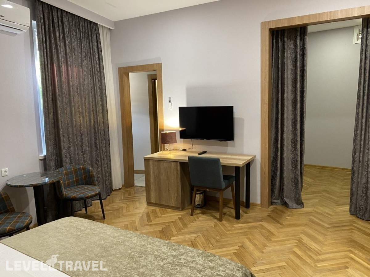 фотографии номера Пятиместный семейный номер Deluxe с красивым видом из окна отеля Отель Banovani в Грузия(Тбилиси) - фото №15