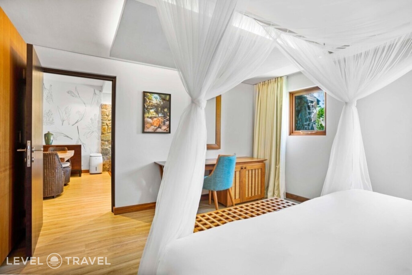 фотографии номера Люкс Deluxe с видом на океан отеля Kempinski Seychelles Resort в Сейшелы(о. Маэ) - фото №3