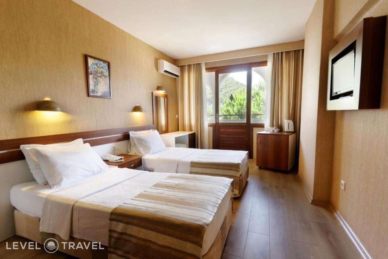 фотографии номера Семейный люкс с видом на море отеля Fortuna Beach Hotel в Турция(Ичмелер) - фото №3