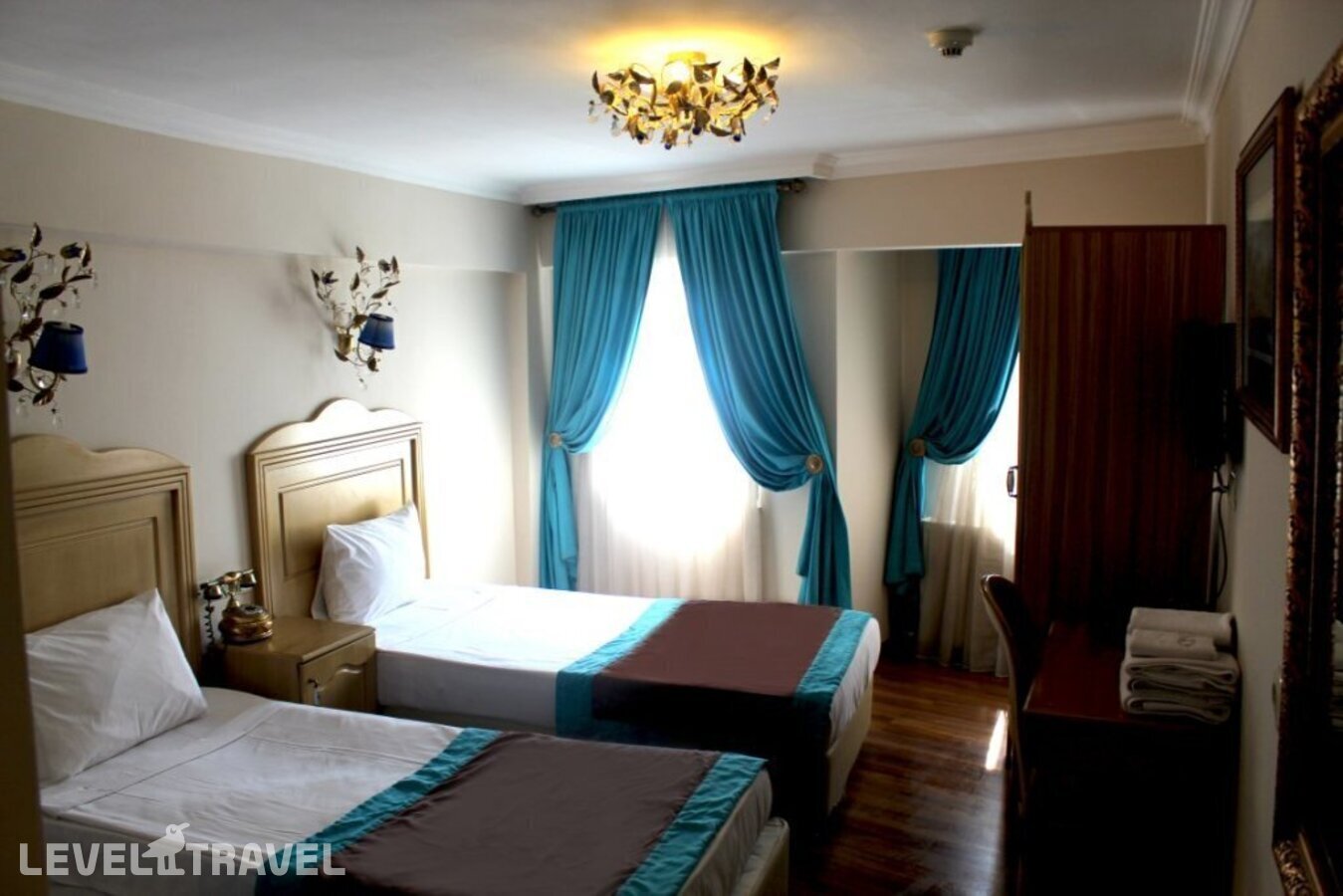 фотографии номера Пятиместный номер Семейный отеля Divas Hotel в Турция(Фатих) - фото №4