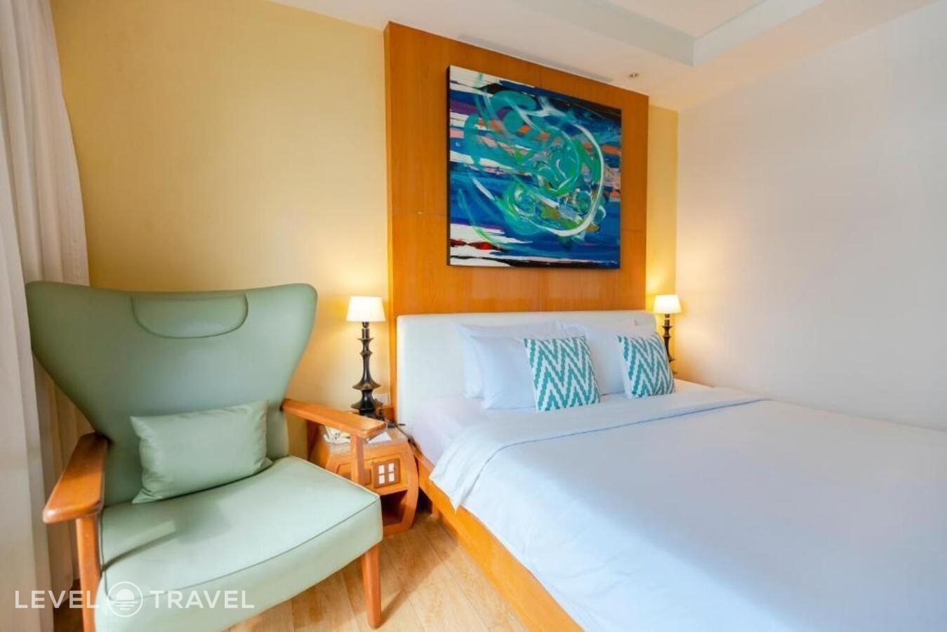 фотографии номера Двухместный номер Pinnacle двуспальная кровать отеля Pinnacle Lumpinee Park Hotel в Таиланд(Бангкок) - фото №1