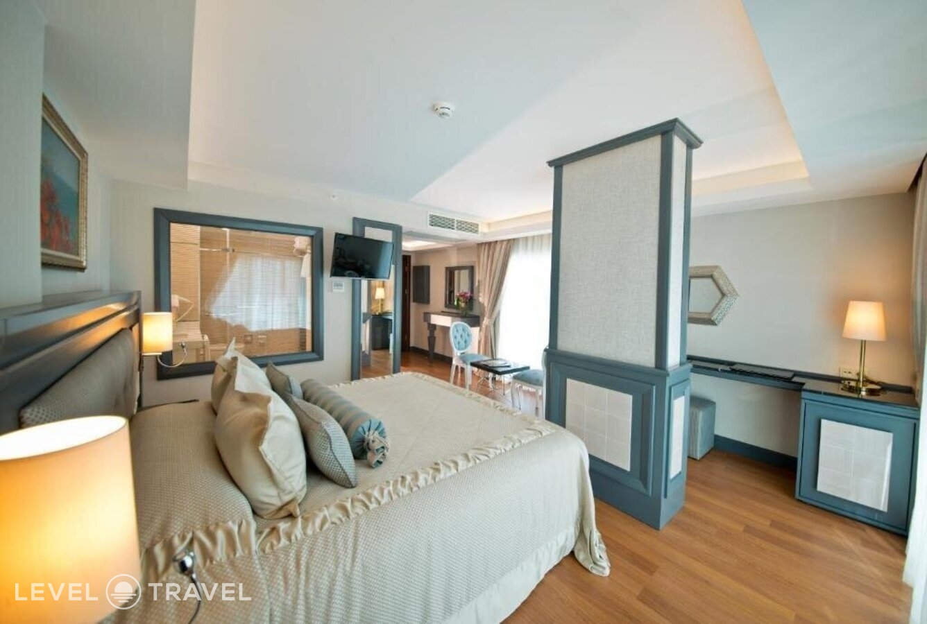 фотографии номера Делюкс с частичным видом на море отеля Prime Boutique Hotel в Турция(Анталья - Центр) - фото №7