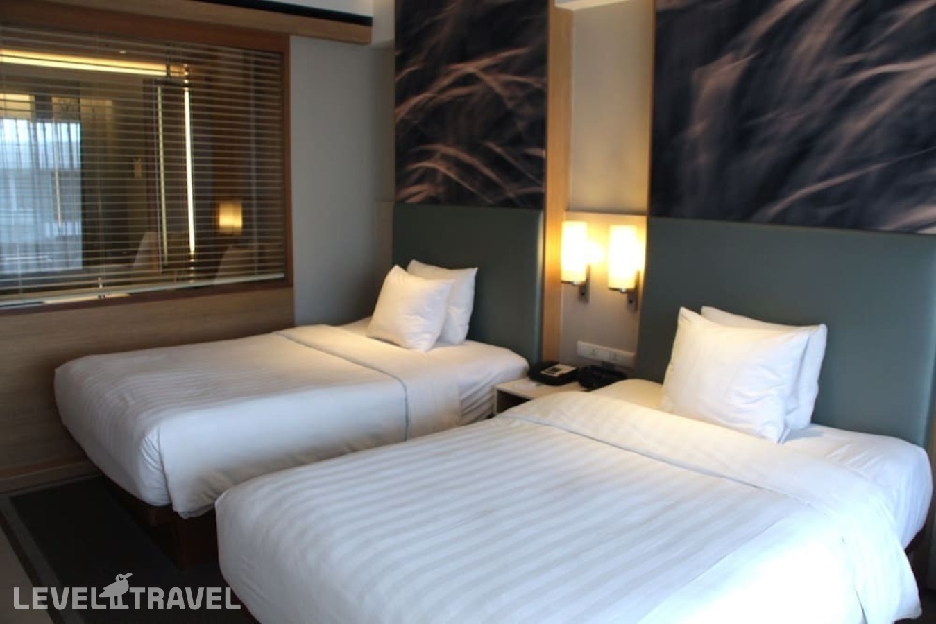 фотографии номера Семейный с видом на город отеля Courtyard By Marriott Bali Seminyak в Индонезия(Семиньяк) - фото №2