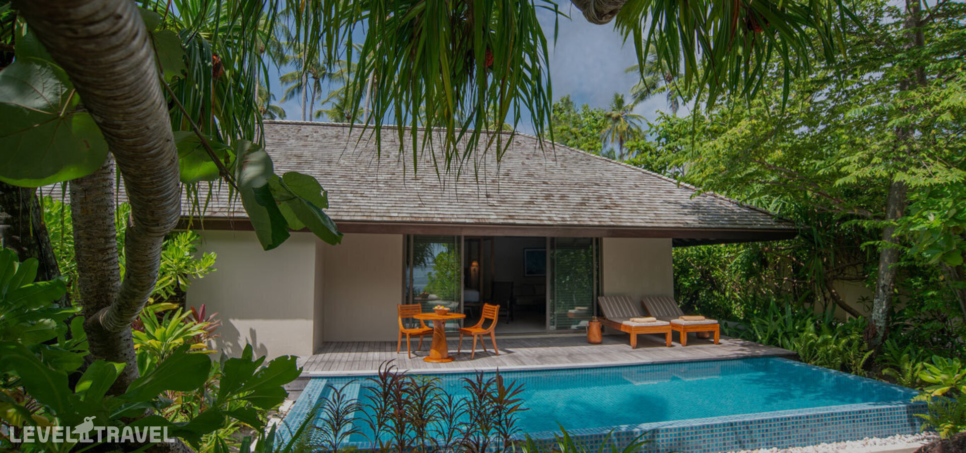 фотографии номера Роскошная пляжная вилла Sunset с бассейном отеля The Residence Maldives At Dhigurah в Мальдивы(Гаафу Алиф Атолл) - фото №3