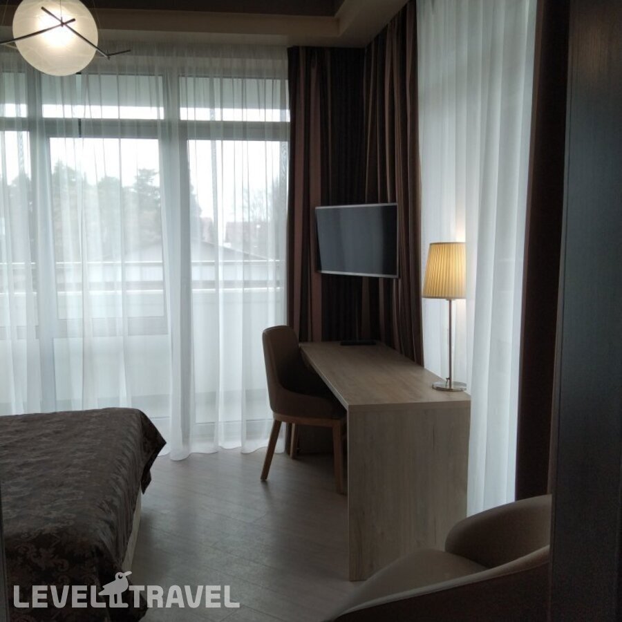 Двухместный номер Comfort superior с балконом двуспальная кровать — фото 6
