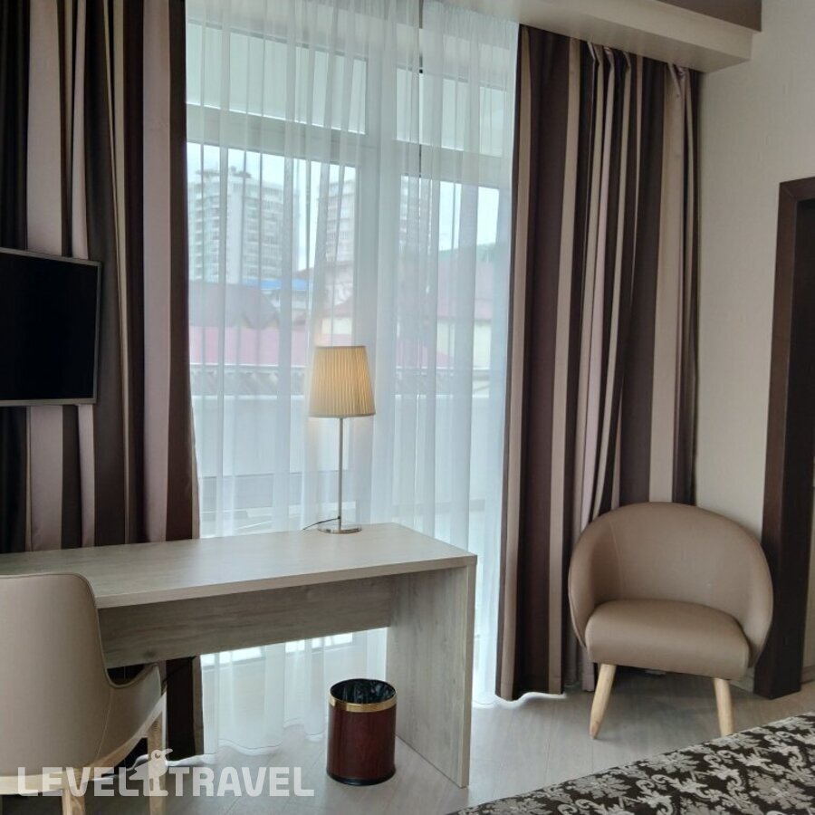 Двухместный номер Comfort superior с балконом двуспальная кровать — фото 4