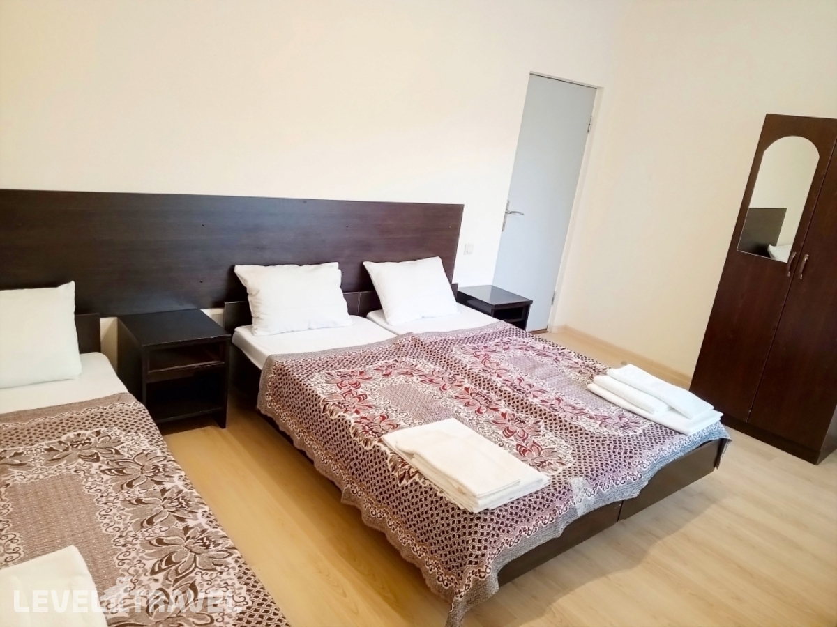 Трёхместный номер Deluxe с балконом и с красивым видом из окна — фото 5