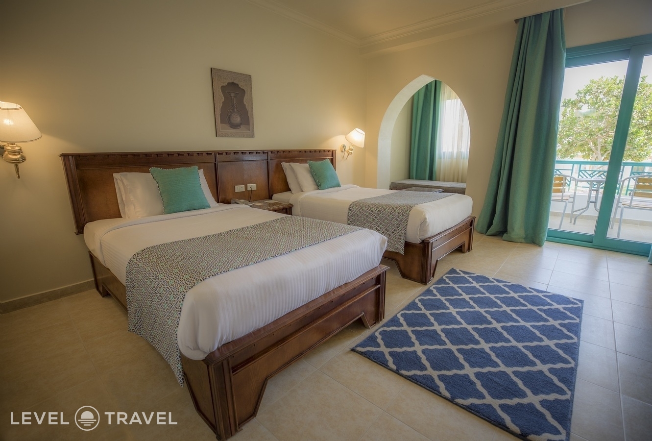 фотографии номера Стандартный с боковым видом на море отеля Sunrise Garden Beach Resort в Египет(Хургада (город)) - фото №4