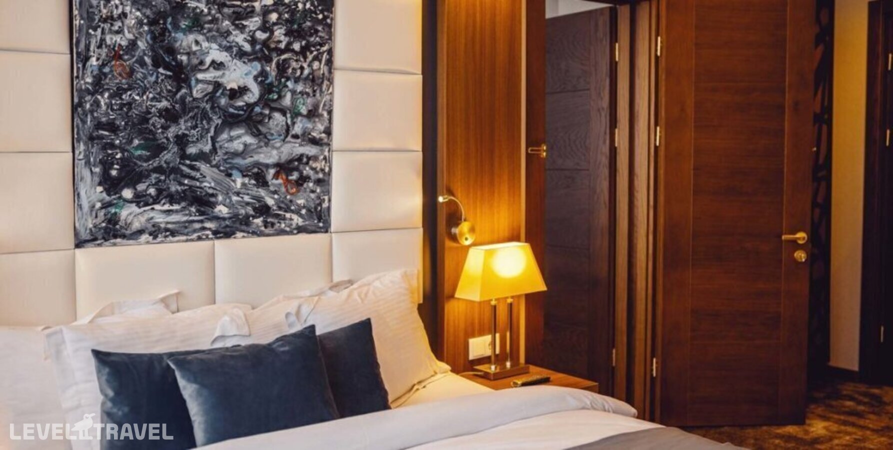 фотографии номера Двухместная студия люкс двуспальная кровать отеля Coste Hotel (Ex. Varazi) в Грузия(Тбилиси) - фото №2