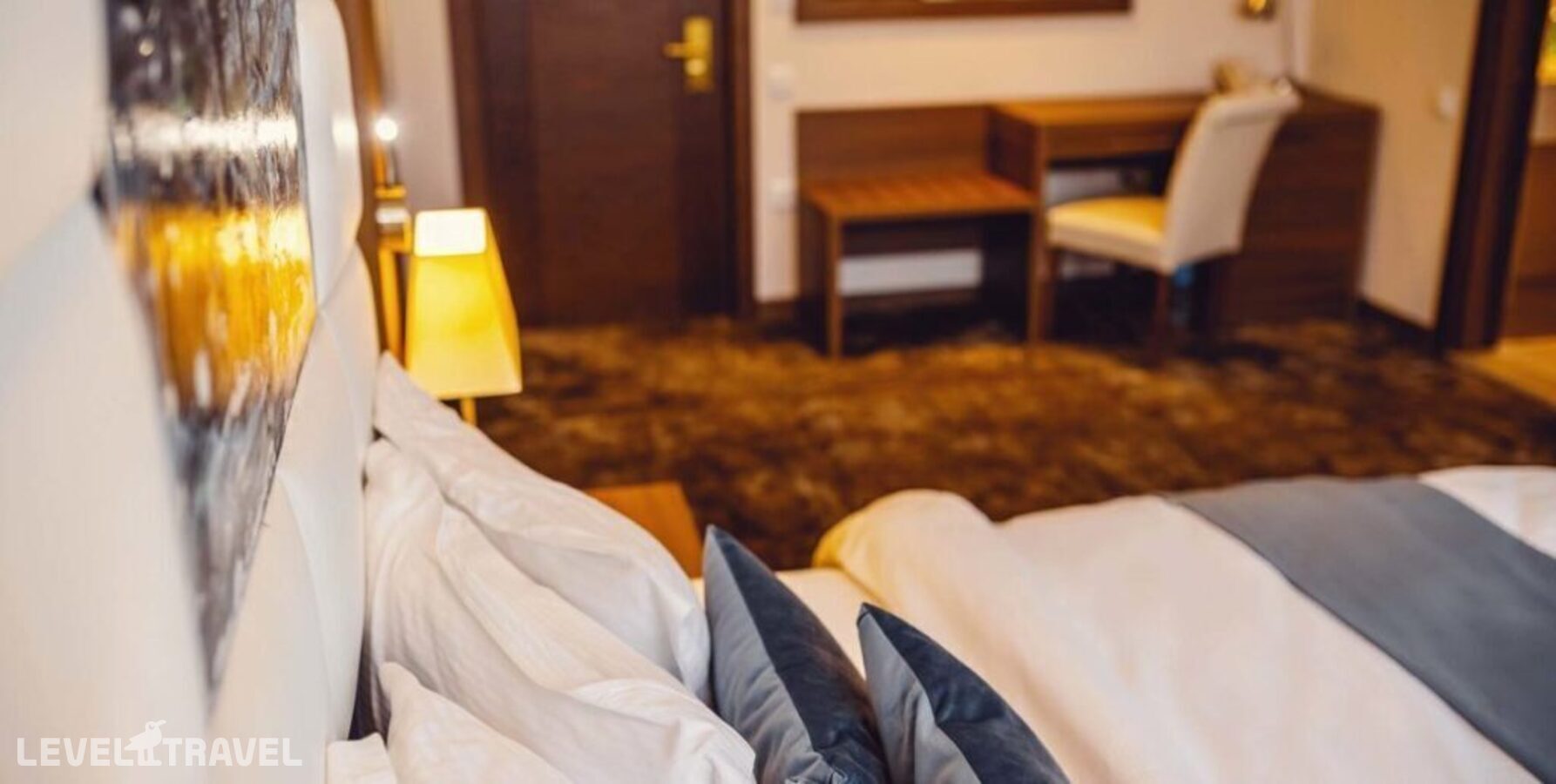 фотографии номера Двухместная студия люкс двуспальная кровать отеля Coste Hotel (Ex. Varazi) в Грузия(Тбилиси) - фото №1