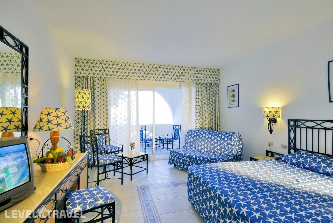 фотографии номера Стандартный номер отеля Domina Coral Bay Aquamarine Beach в Египет(Корал Бэй) - фото №3