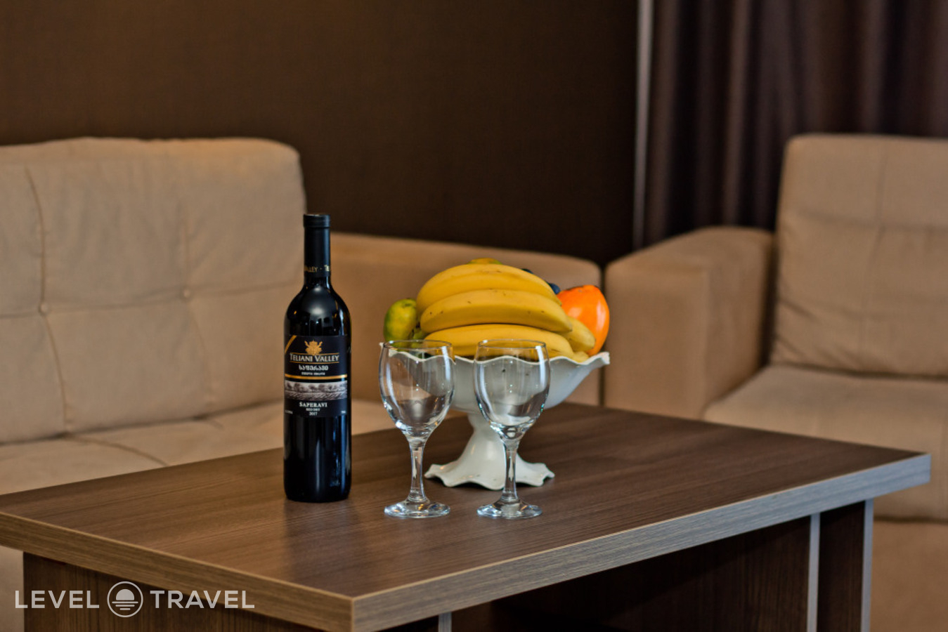 фотографии номера Семейный номер Standard с балконом и с видом на море отеля Sky Inn Batumi в Грузия(Батуми) - фото №4