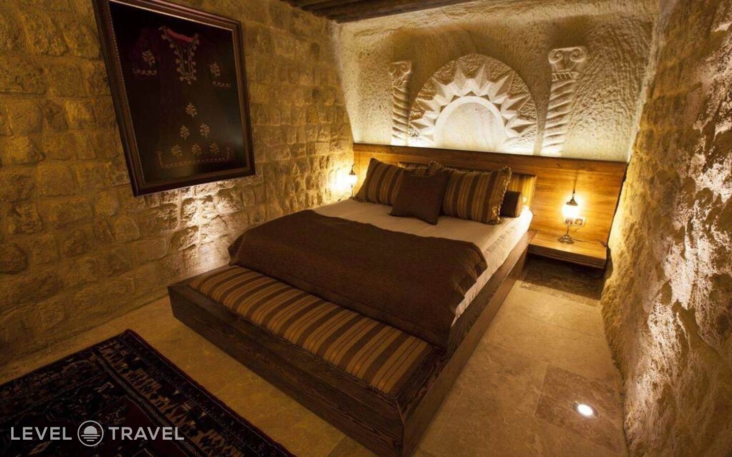 фотографии номера Двухместный номер Prime двуспальная кровать отеля Kayakapi Premium Caves Cappadocia Hotel в Турция(Ургюп) - фото №4