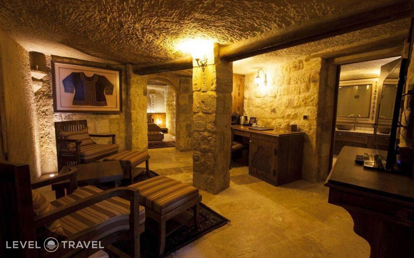 фотографии номера Двухместный номер Prime двуспальная кровать отеля Kayakapi Premium Caves Cappadocia Hotel в Турция(Ургюп) - фото №13