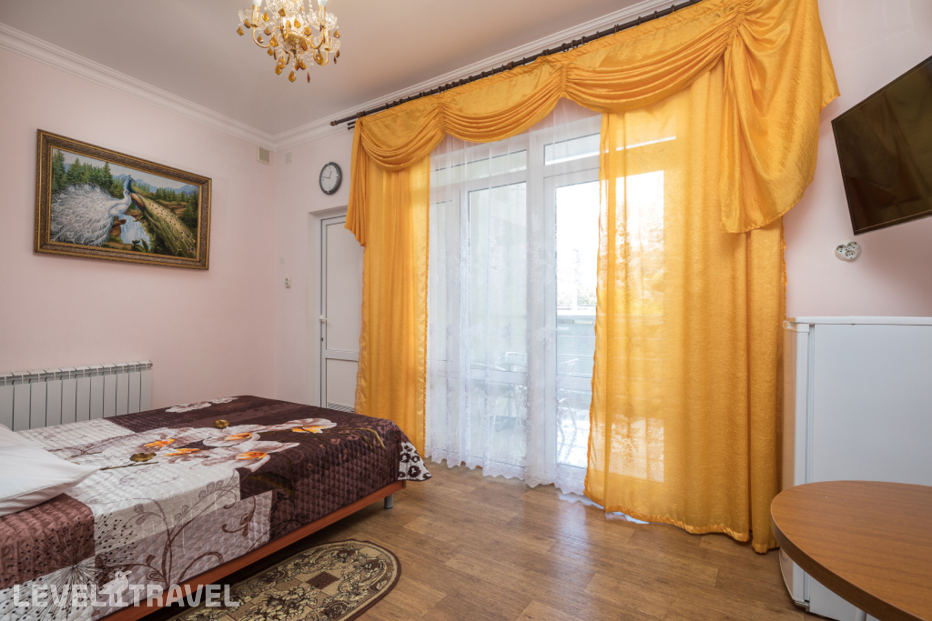 Двухместный полулюкс Standard с балконом двуспальная кровать — фото 2