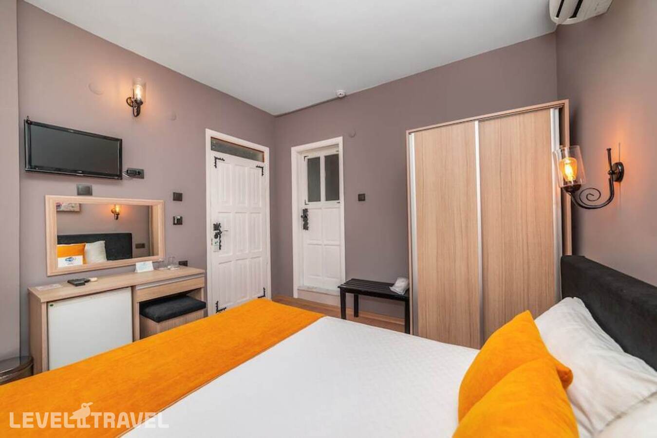 фотографии номера Стандартный с видом на город отеля Yasemin Hotel в Турция(Фетхие - центр) - фото №7