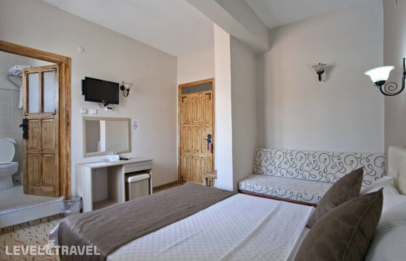 фотографии номера Стандартный с видом на город отеля Yasemin Hotel в Турция(Фетхие - центр) - фото №11