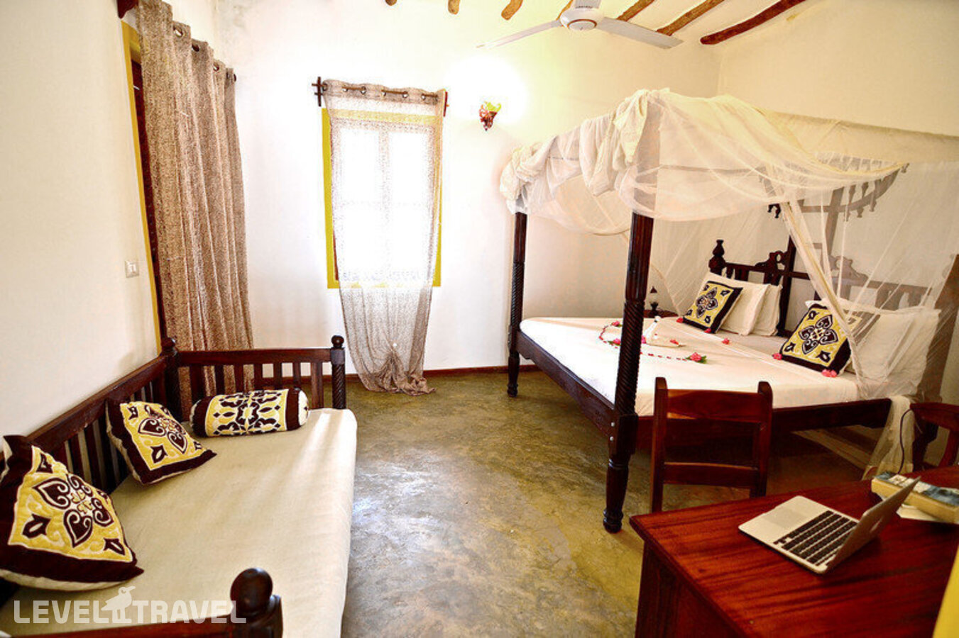 фотографии номера Стандартный с видом на сад отеля Sahari Zanzibar Beach Hotel Resort в Танзания(Бведжу) - фото №20