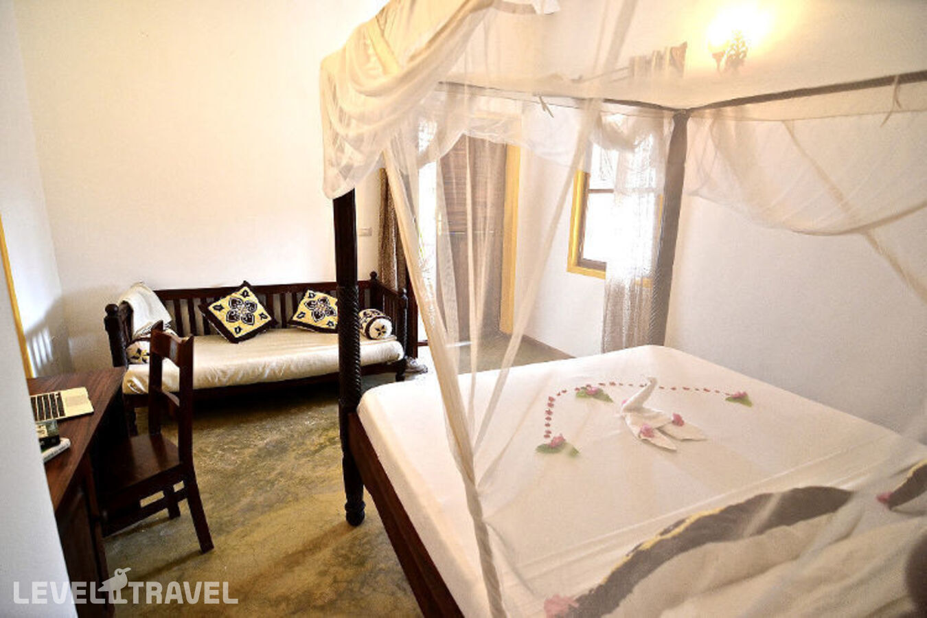 фотографии номера Стандартный с видом на сад отеля Sahari Zanzibar Beach Hotel Resort в Танзания(Бведжу) - фото №2