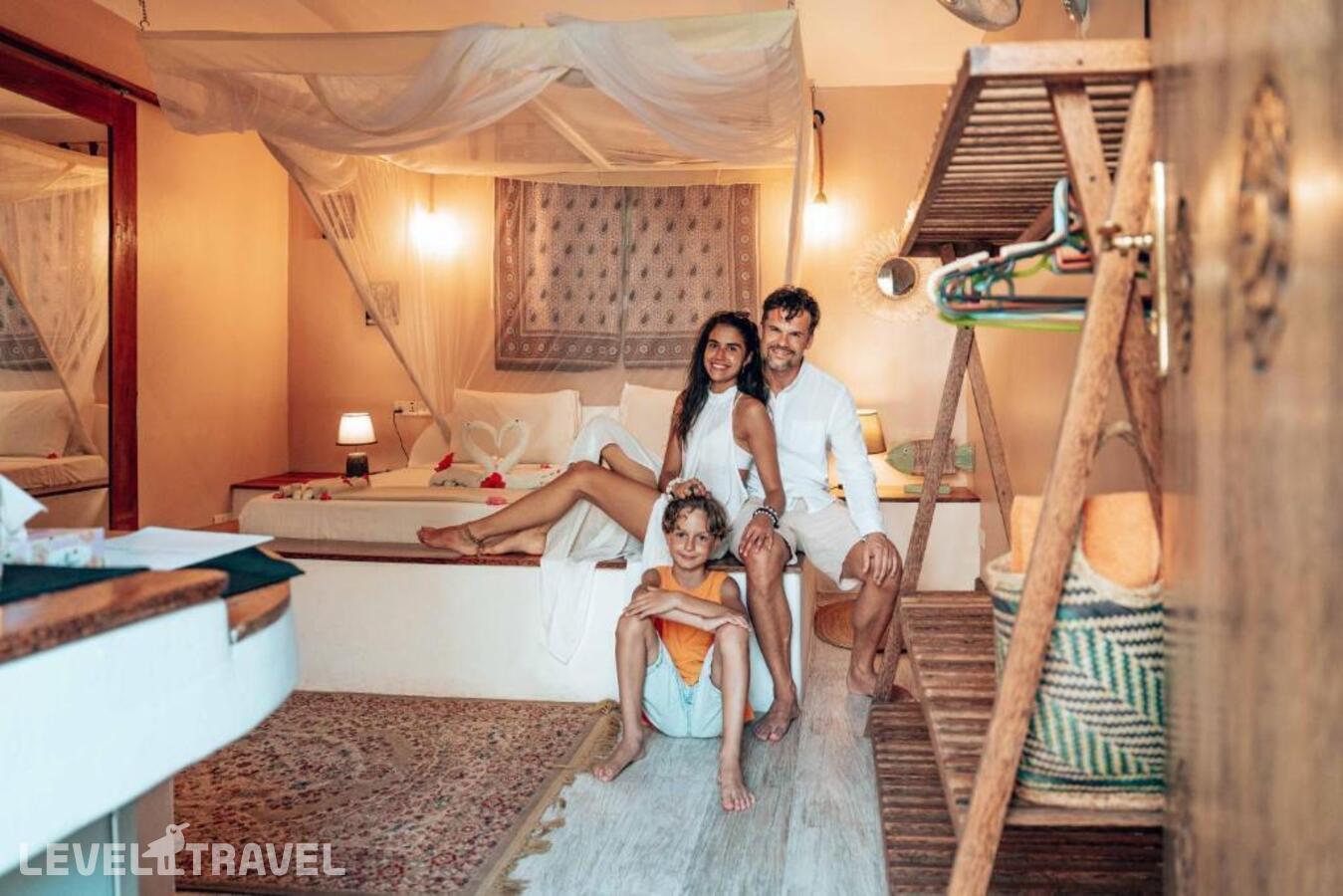 фотографии номера Стандартный с видом на сад отеля Sahari Zanzibar Beach Hotel Resort в Танзания(Бведжу) - фото №48