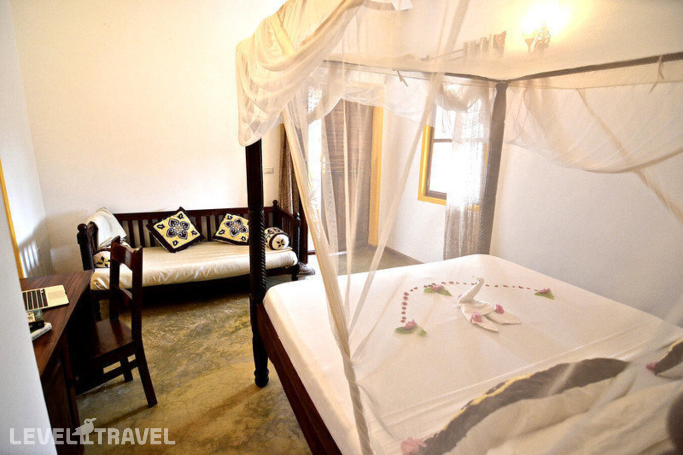 фотографии номера Стандартный с видом на сад отеля Sahari Zanzibar Beach Hotel Resort в Танзания(Бведжу) - фото №17