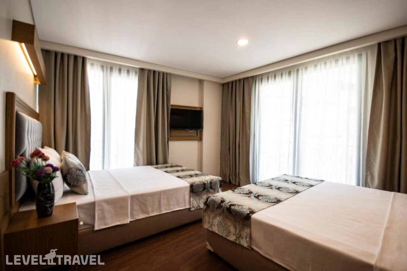 фотографии номера Трёхместный номер отеля Eliza Hotel в Турция(Султанахмет) - фото №2