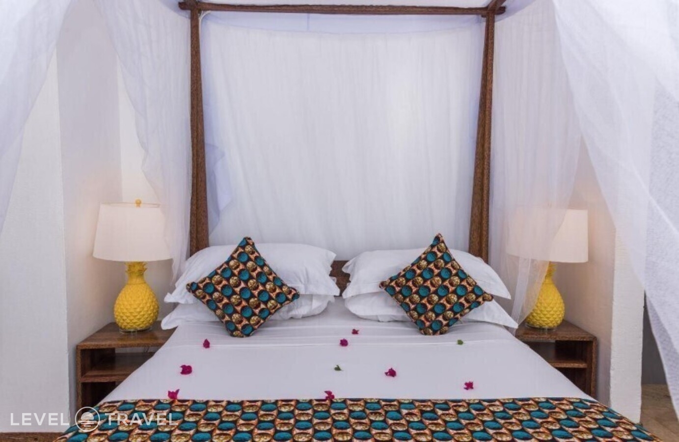 фотографии номера Коттедж с видом на море отеля The Z Hotel (Adults Only 12+) в Танзания(Нунгви Бич) - фото №1